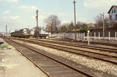 Courcelles-Centre - TH 84-4223.jpg
